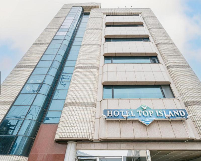 Top Island Hotel Jeju Exterior photo